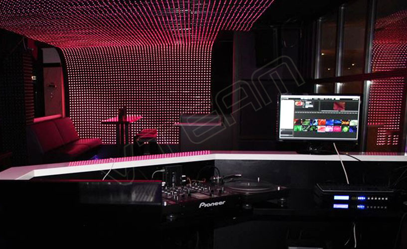 德国法兰克福酒吧 LED共形屏idot-p55项目